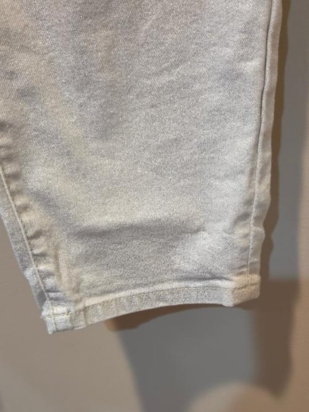 Tommy Bahama Boracay Metallic High-Rise Ankle Jeans - Picture 2 of 9